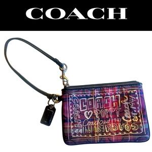 COACH Poppy Tartan Plaid Multicolor Glam Glitter Wristlet w/Bag
Charm, EUC